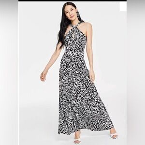 New! I.N.C Maxi keyhole neck print dress. Size Large